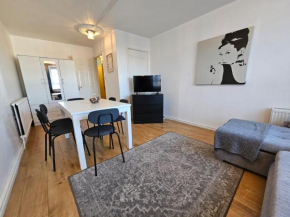 Regent's Park Apartment